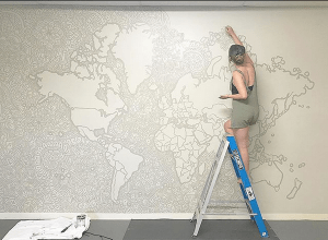 Laree Wasson painting