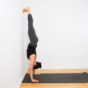 yoga handstand